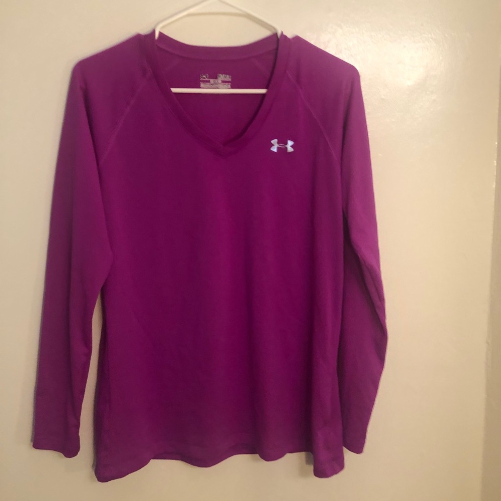 Underarmor long sleeve workout shirt 👚✨